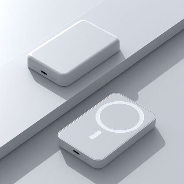 Magnetic Wireless Power Bank